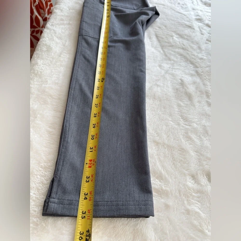 Figs Gray Women's Scrubs Pants - Picture 6 of 6